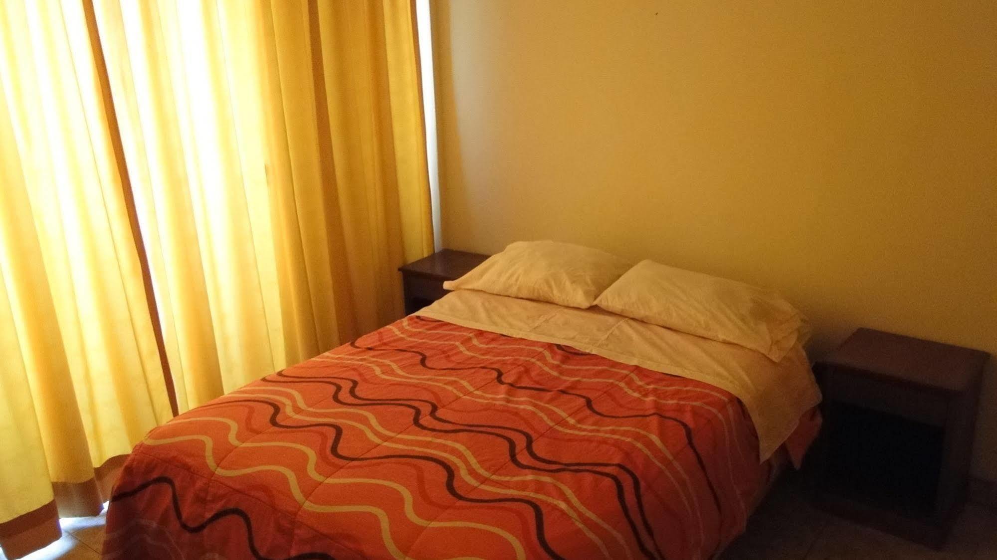 Huacachina Sunset Inn 2*